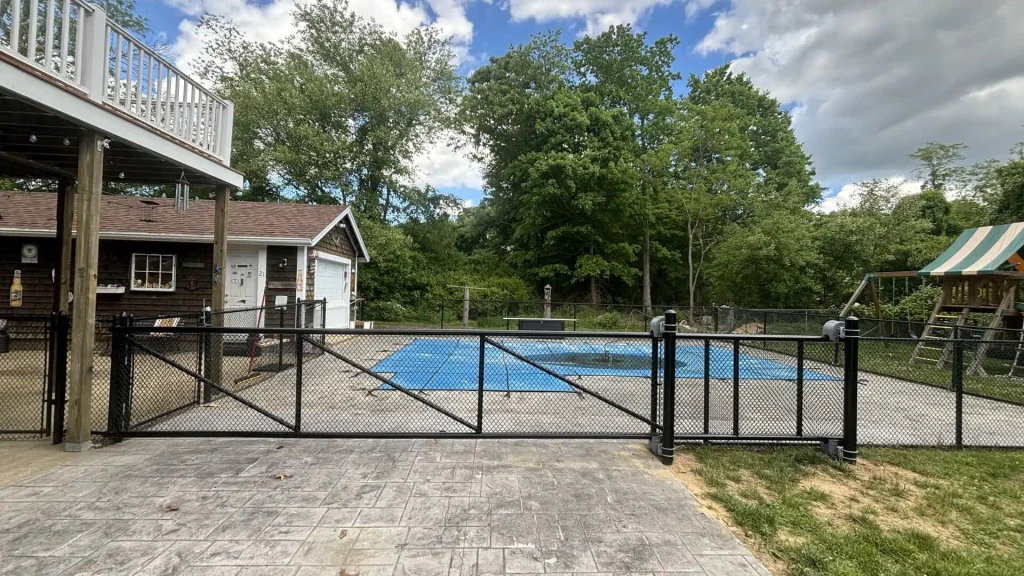 Gallery 12 Fence Crafter, LLC